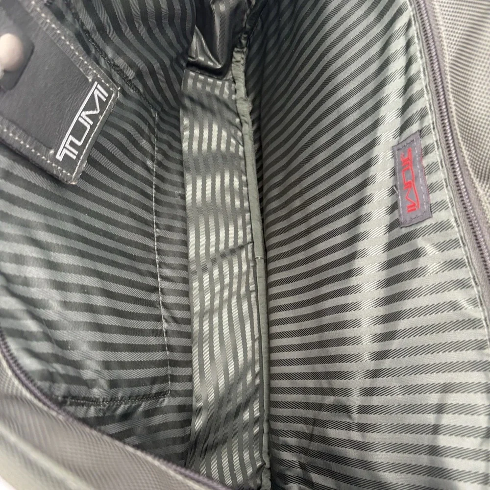 Tumi 225M3 carry on laptop briefcase bag‎ Deep Forrest Green **no Shoulder Strap